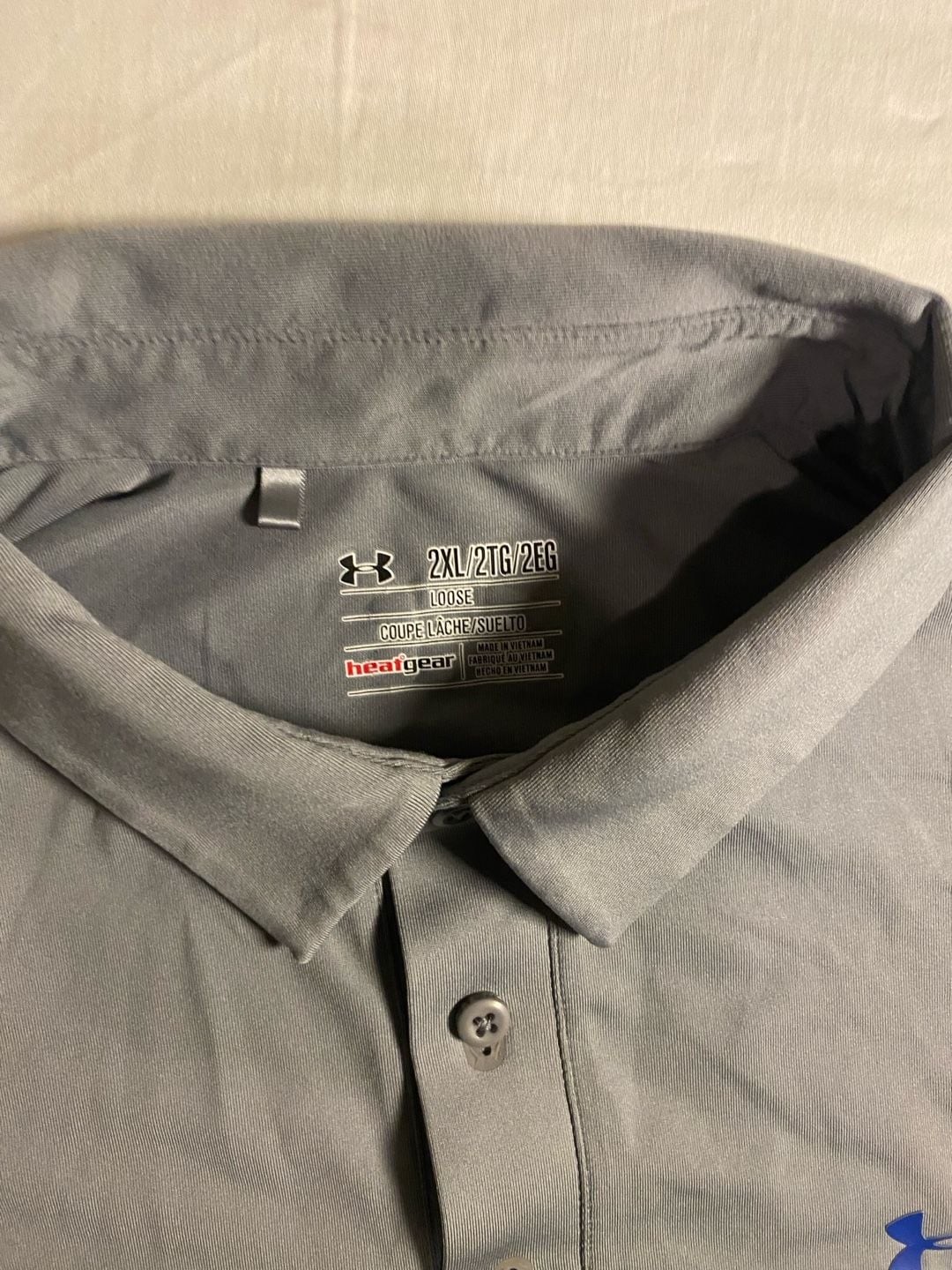 Under Armour Men’s Loose Fit Gray and Blue Vented Golf Shirt Size 2XL SKU1008