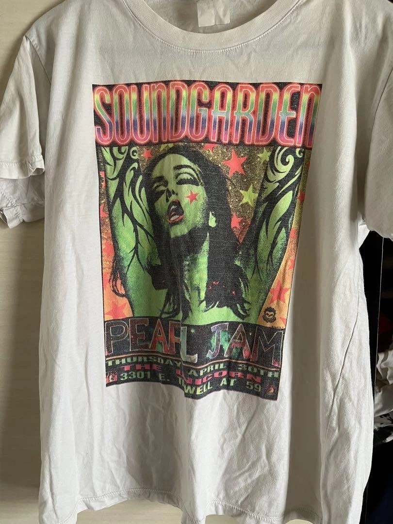 Soundgarden Band 90s Rare Design White Unisex Shirt Men Women WA2362