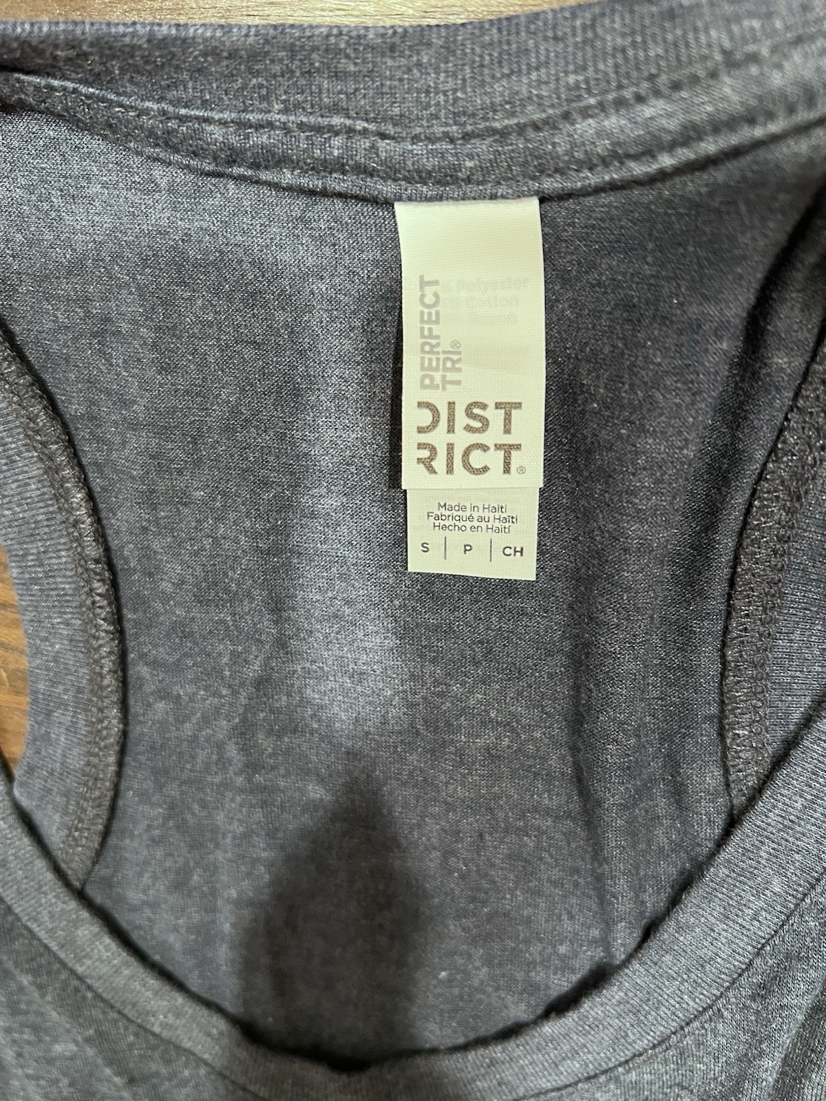 District Surfside Iced Tea + Vodka Graphic Print T-Shirt Men’s S Gray Crew Neck