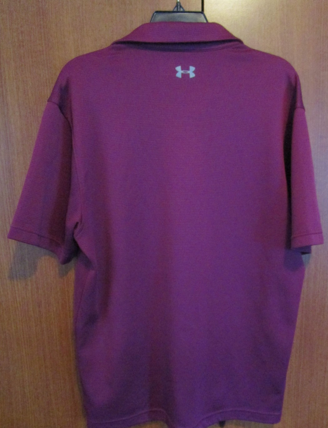Under Armour Polo HeatGear Loose Large Polyester Chest 47 Length 30 in