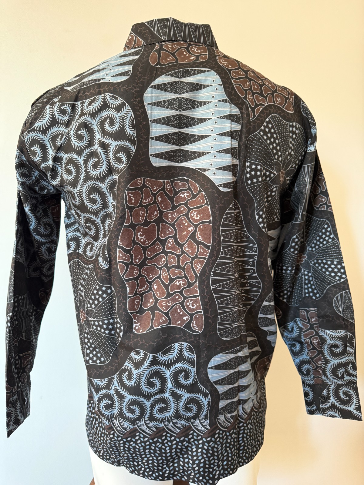 13 Unit Batik Men Shirt Polyester Material Multicolor Multipattern
