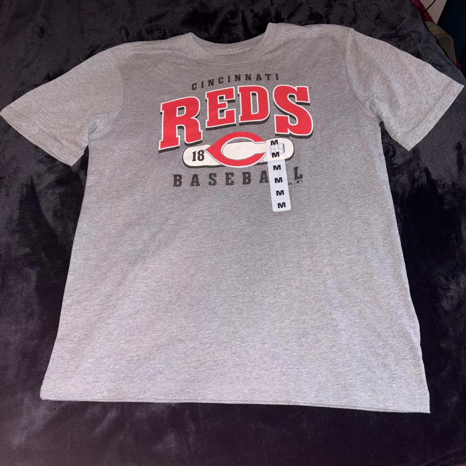 MLB Majestic Cincinnati Reds Baseball T-Shirt Men’s Medium Gray Sporty NWT