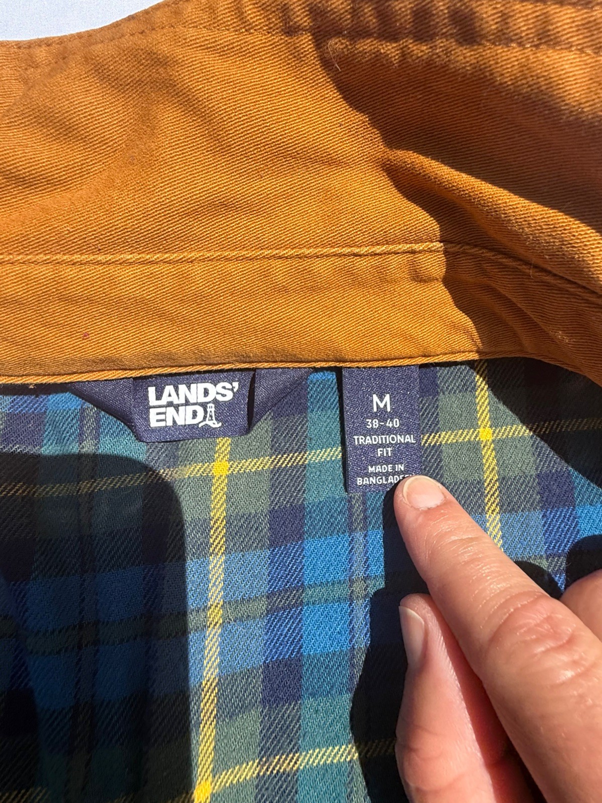 Lands’ End Men’s Flannel Button-Up Shirt Small Brown Blue Plaid Long Sleeve