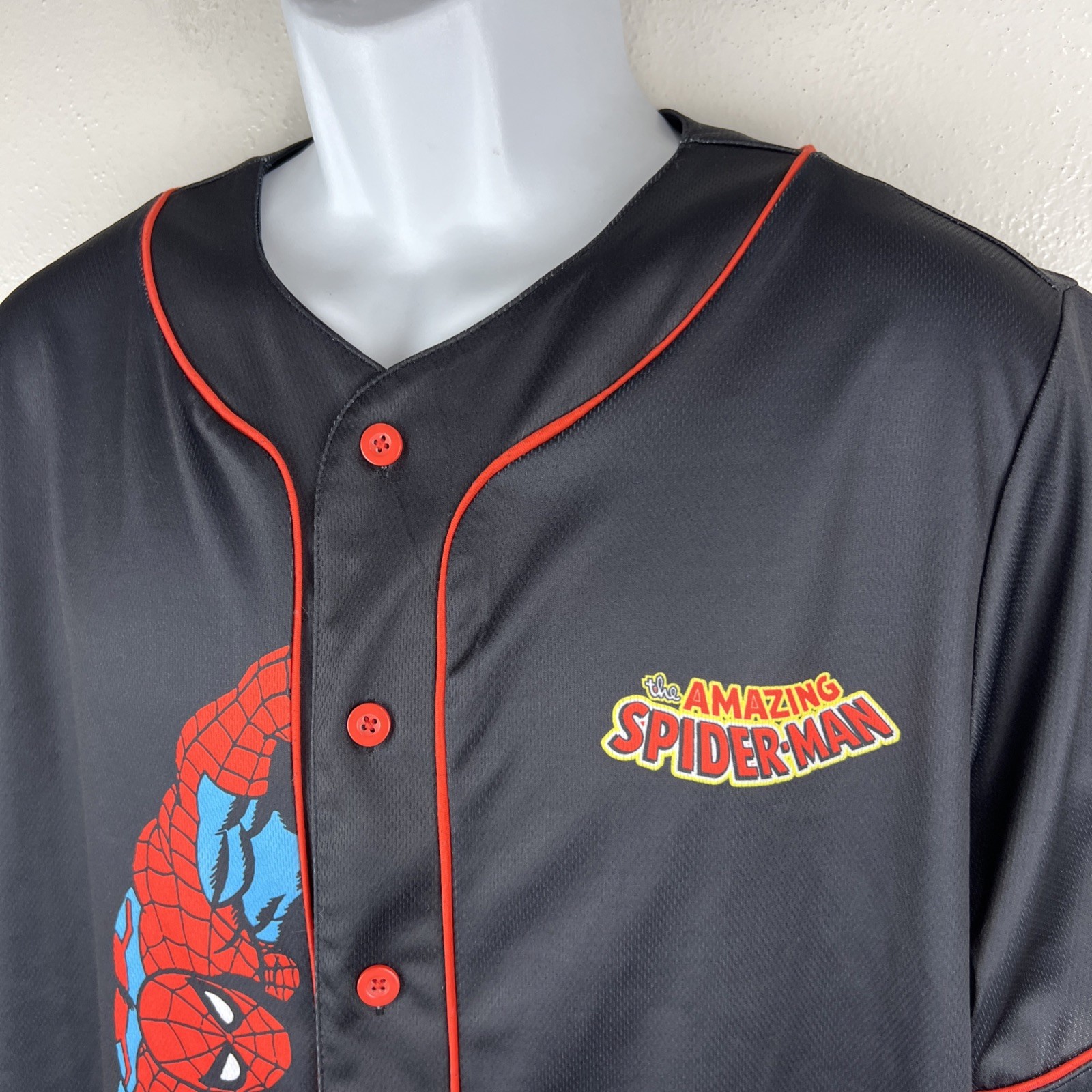 Marvel Spiderman Baseball Jersey Men Medium Button Up Black Red Short Sleeve