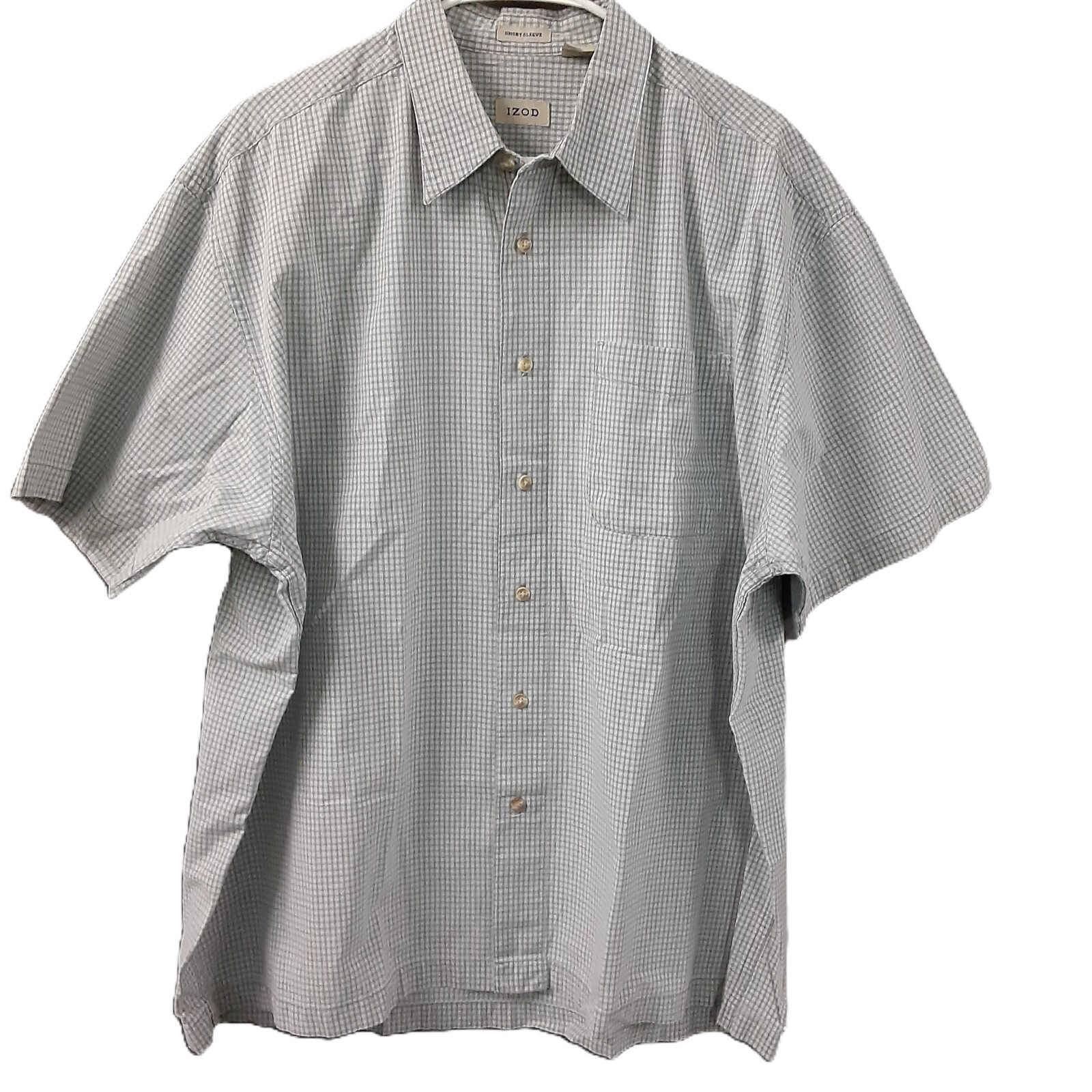 Izod Men’s Short Sleeve Shirt Size XL, Button up, Collar, Pocket, Easy Care