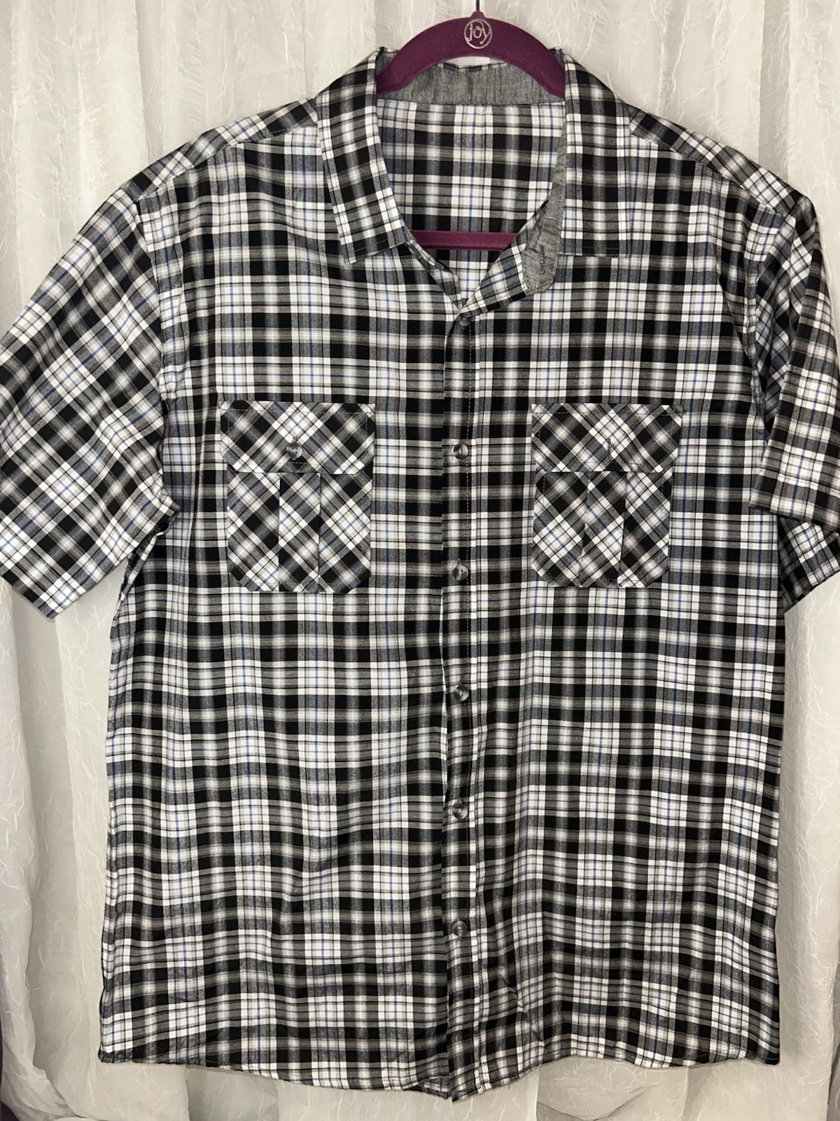 Men’s large/XL Button Down Shirt No Brand