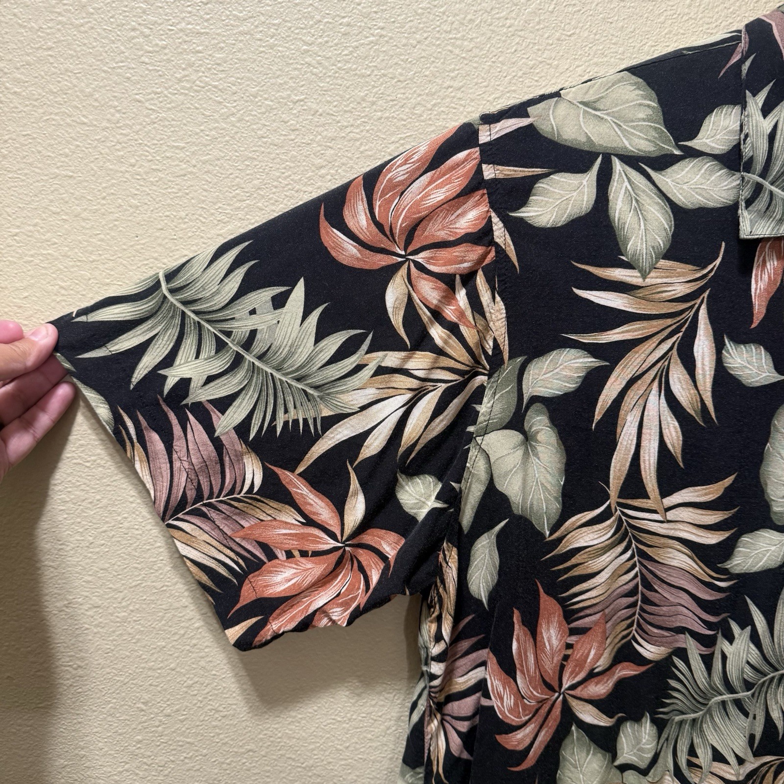 Men’s 3XLT David Taylor Black Multicolor Palm Leaves Hawaiian Button Up Shirt