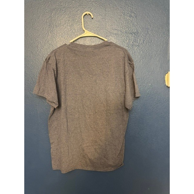 Yellowstone Dutton Ranch T Shirt Mens Large Gray Delta Pro Weight Graphic Tee