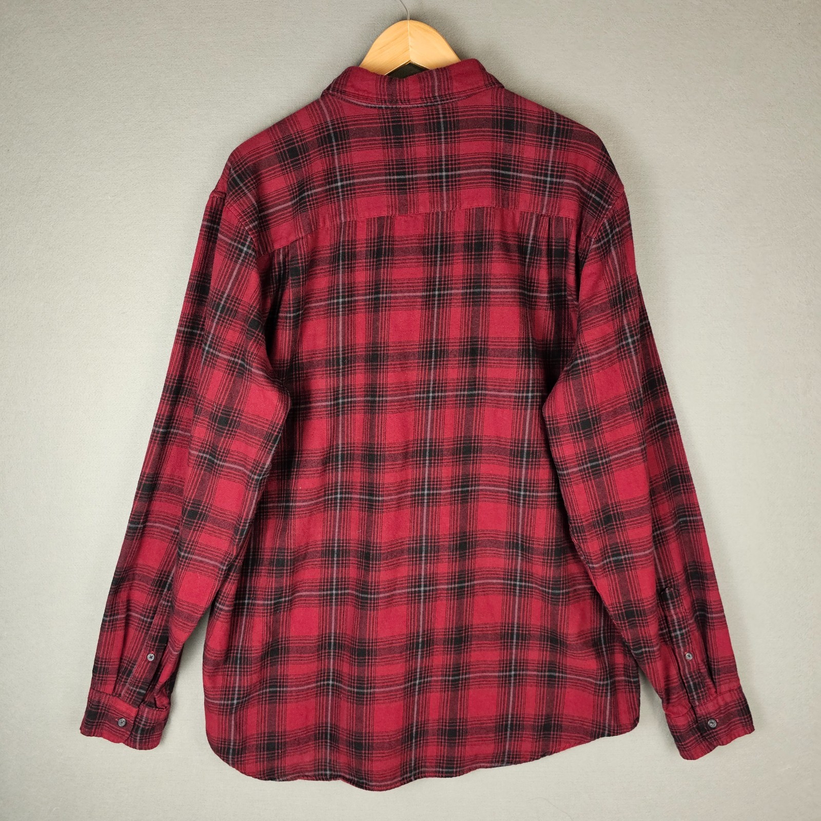 Foundry Super Soft Flannel Button Down Shirt Mens XLT Tall Red Tartan Plaid