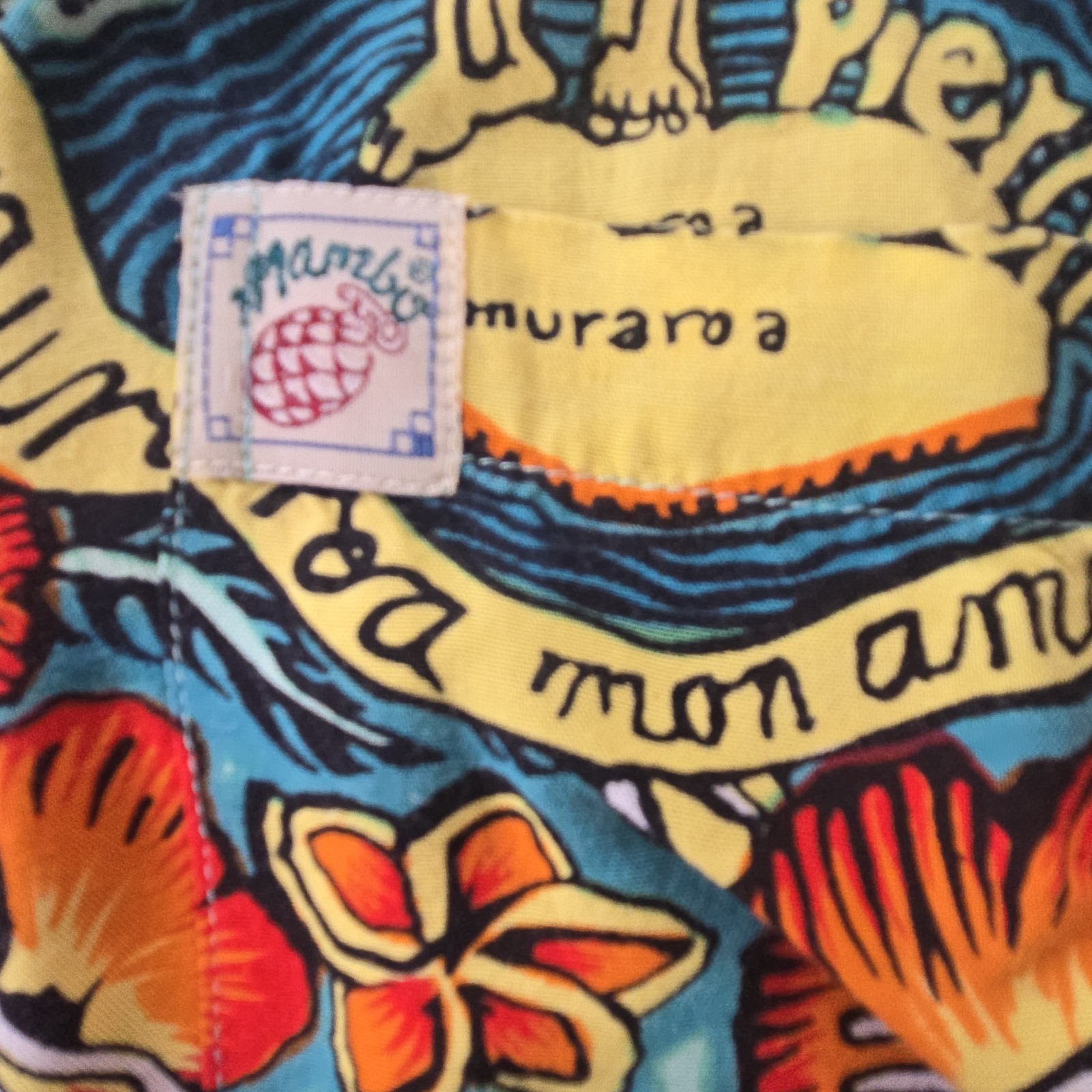 Mambo Classic Rayon Men’s XL Lightweight Short Sleeve Hawaiian Floral Button-Up