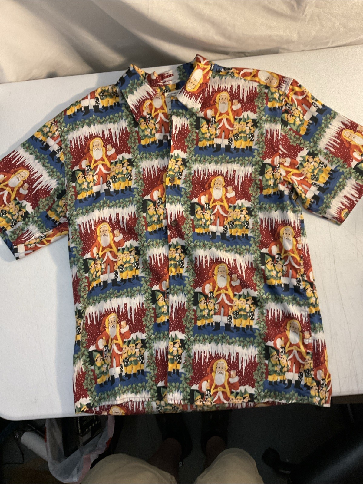 Reyn Spooner Guy Buffet Christmas Shirt M