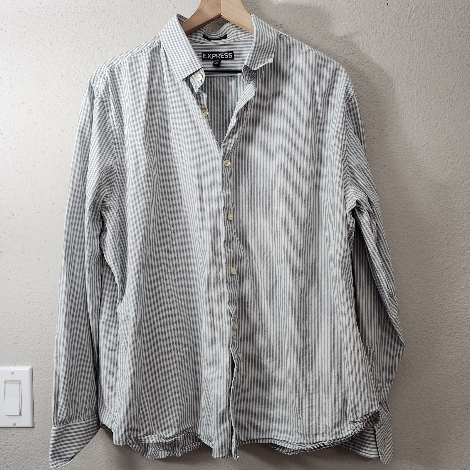 Express Modern Fit Men’s Dress Shirt Size XL