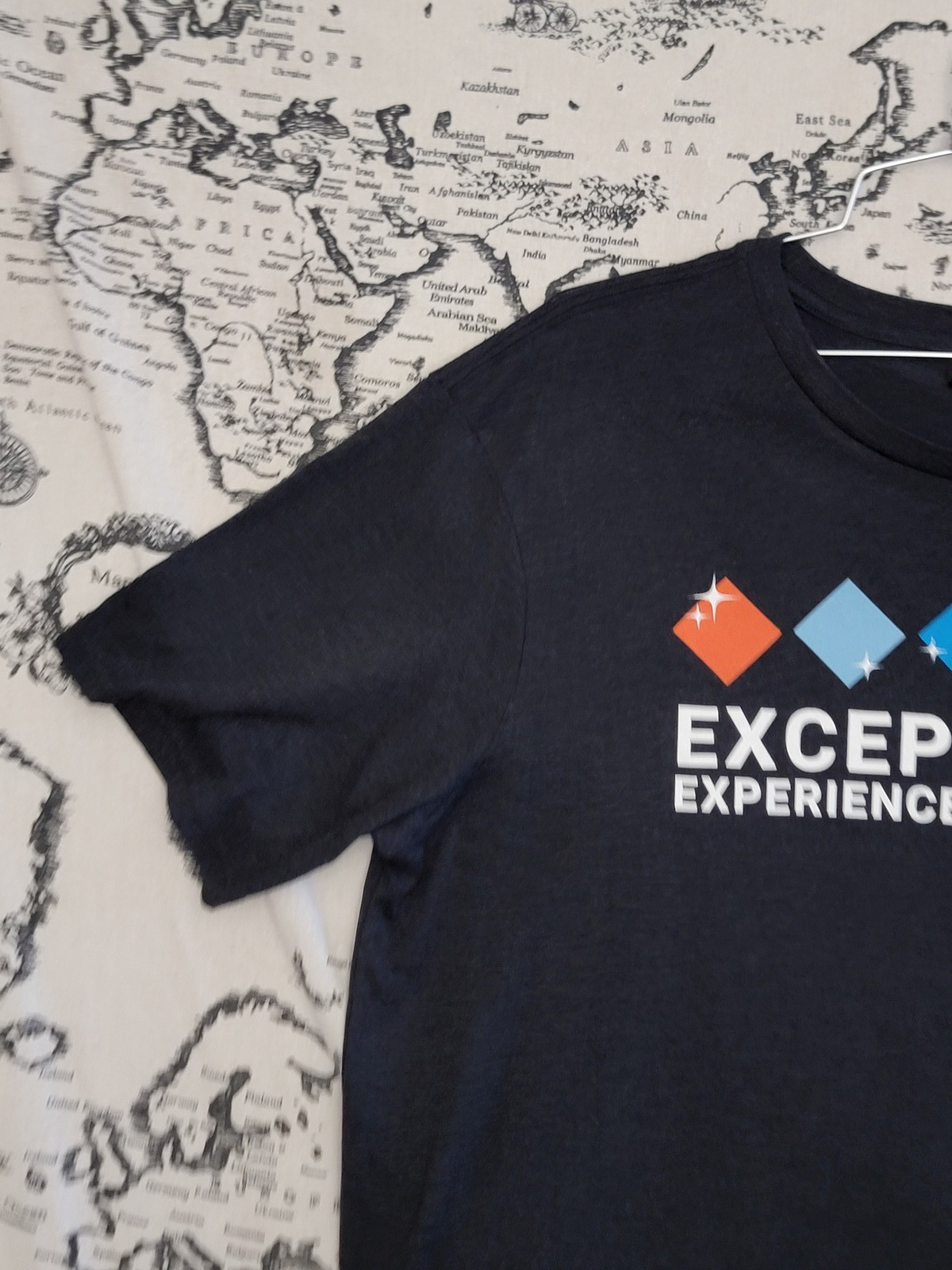 District Perfect Tri T-Shirt Men’s 2XL “Exceptional Experiences Every Day” Sonic