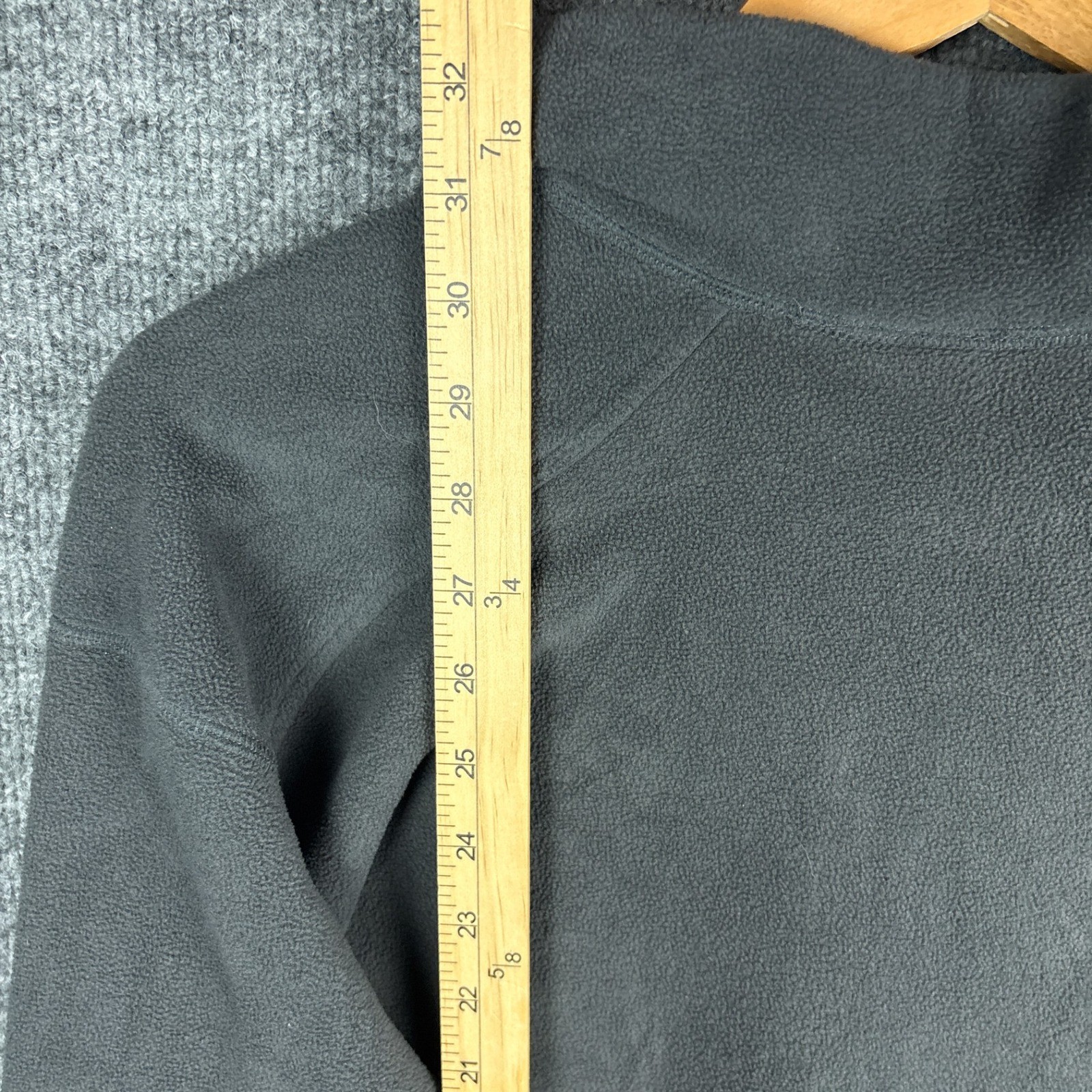Helly Hansen Daybreaker 1/2 Zip Fleece Mens XL Gray Pullover Midlayer