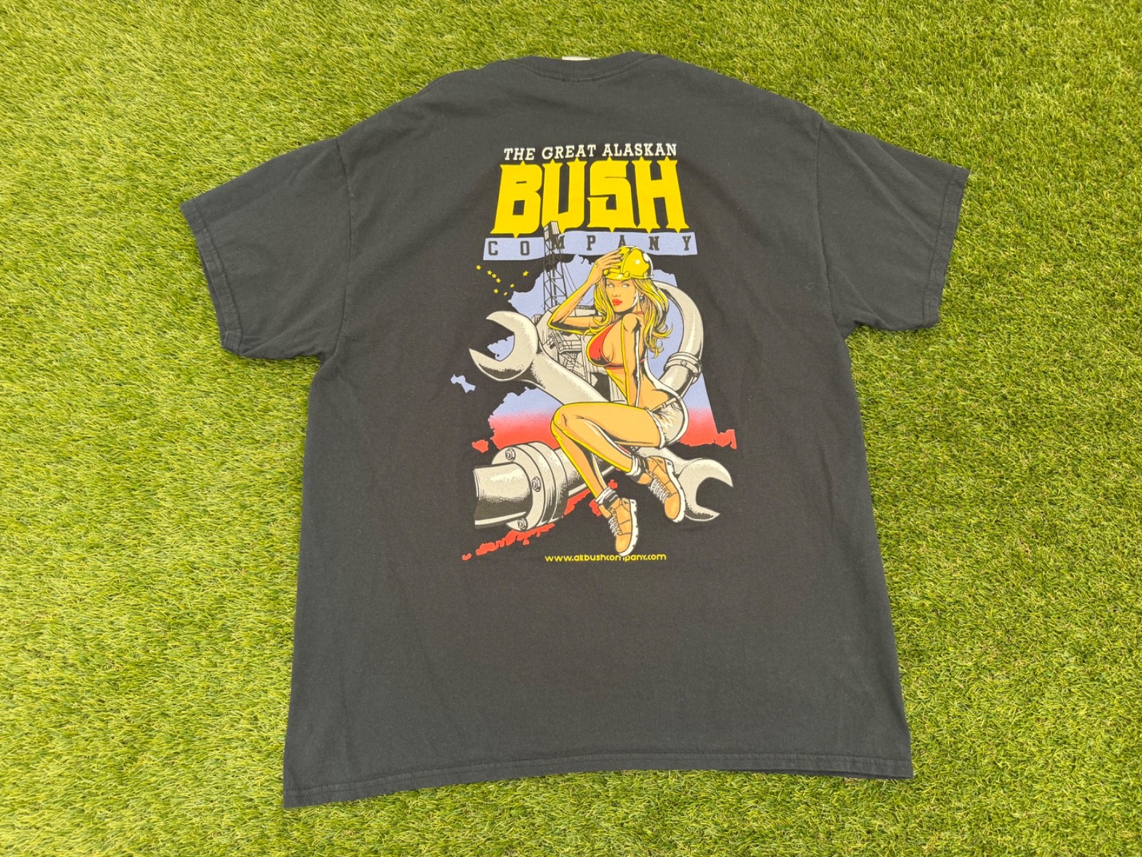 Vintage The Great Alaskan Bush Company Strip Club Gentlemen’s Club Sexy Shirt