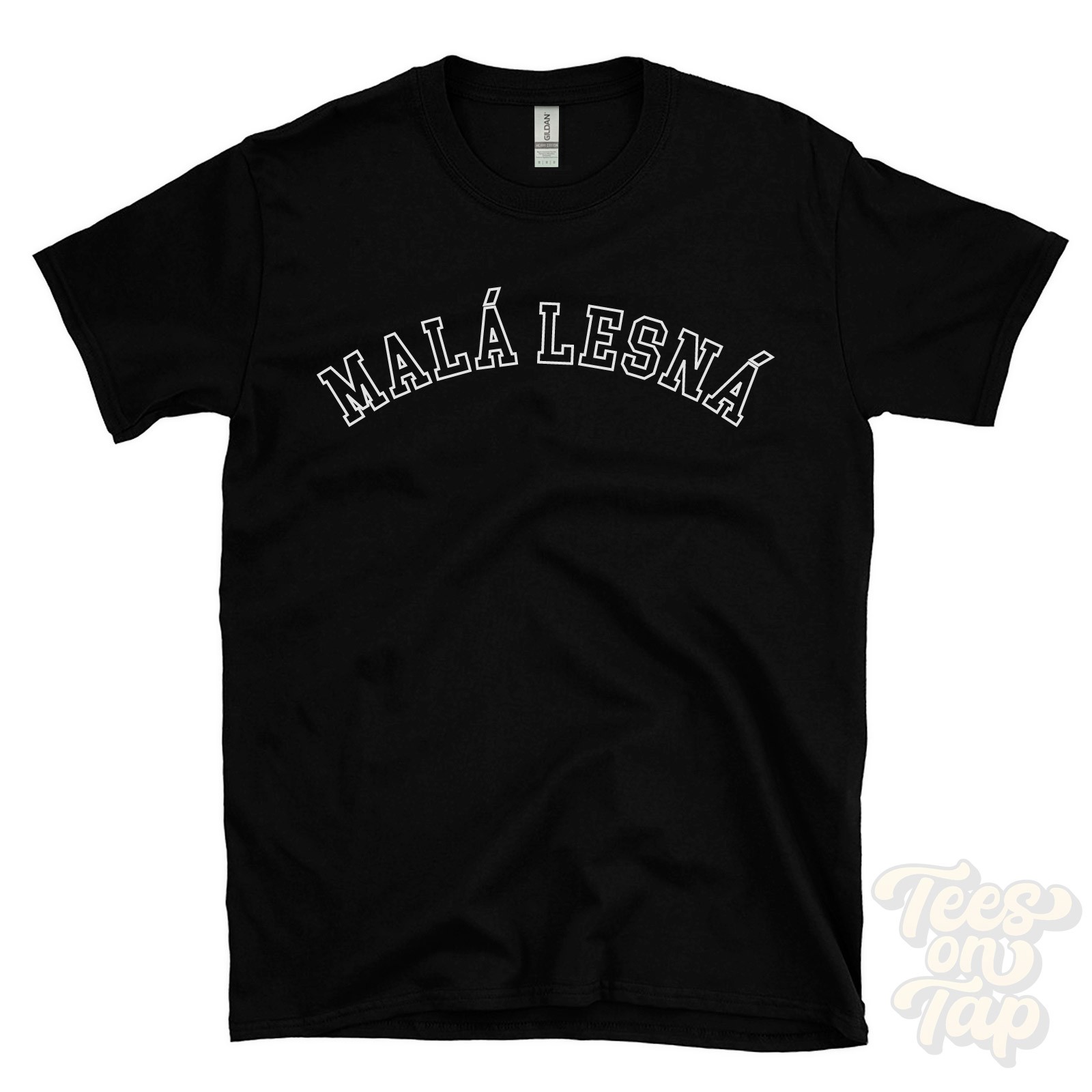 MALÁ LESNÁ T-SHIRT RETRO VARSITY STYLE czechia karlovarský kraj karlovy vary