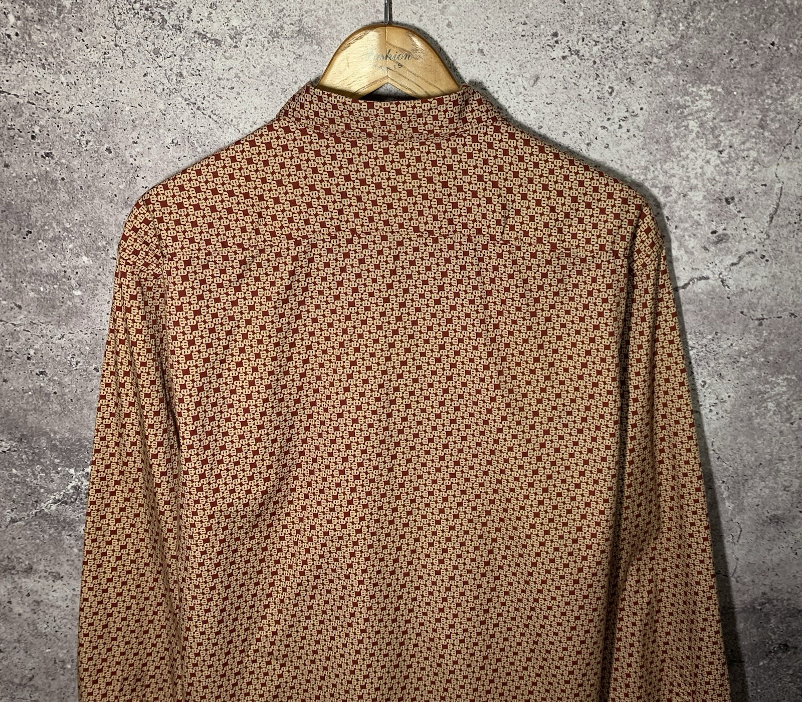 Thomas Burberry Vintage Men’s Red Cotton Monogram Button Down Shirt Size XL