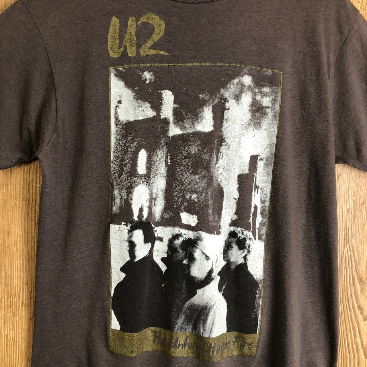 90s Rare U2 1985 The Unforgettable Fire Albums Short Sleeve T shirt NH28130