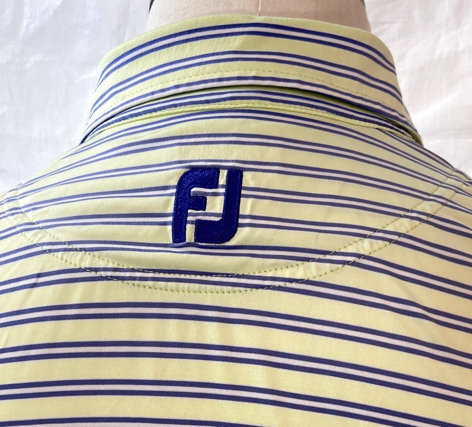 FOOT JOY Polo Short Sleeve Lime Green Stripe Men’s Size Large Polyester Spandex