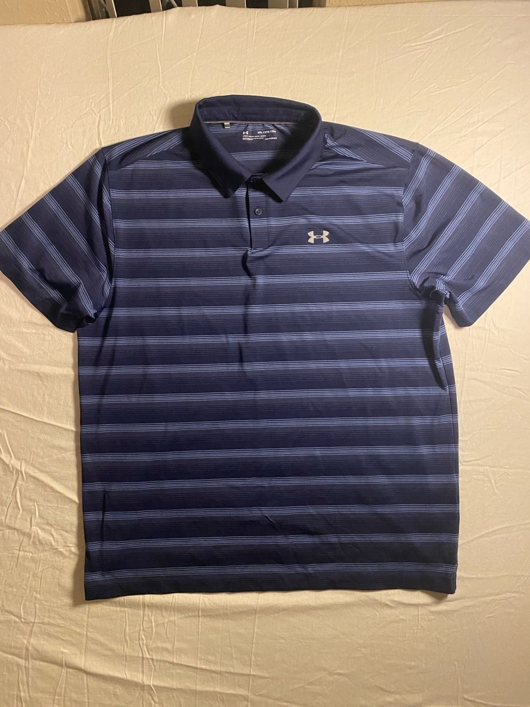 Under Armour HeatGear Loose Fit Blue Striped Golf Polo Shirt Men’s 2XL. SKU#1007