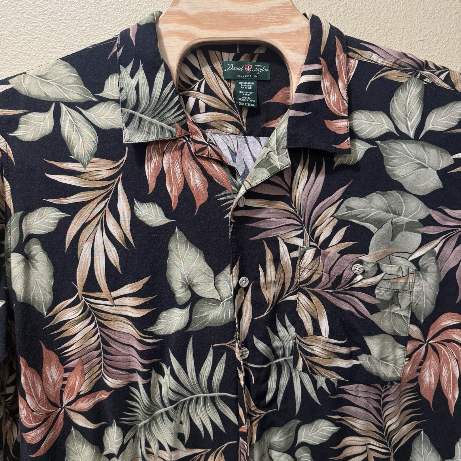 Men’s 3XLT David Taylor Black Multicolor Palm Leaves Hawaiian Button Up Shirt