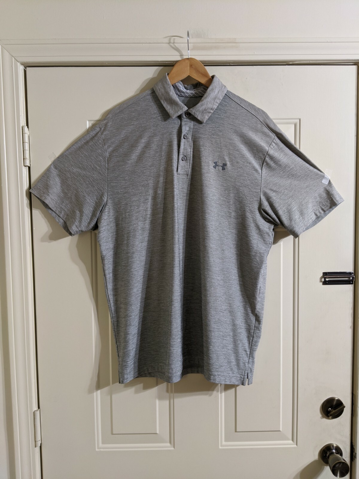 Under Armour Mens Large Gray Heat Gear UA Private Label Polo Retail $74