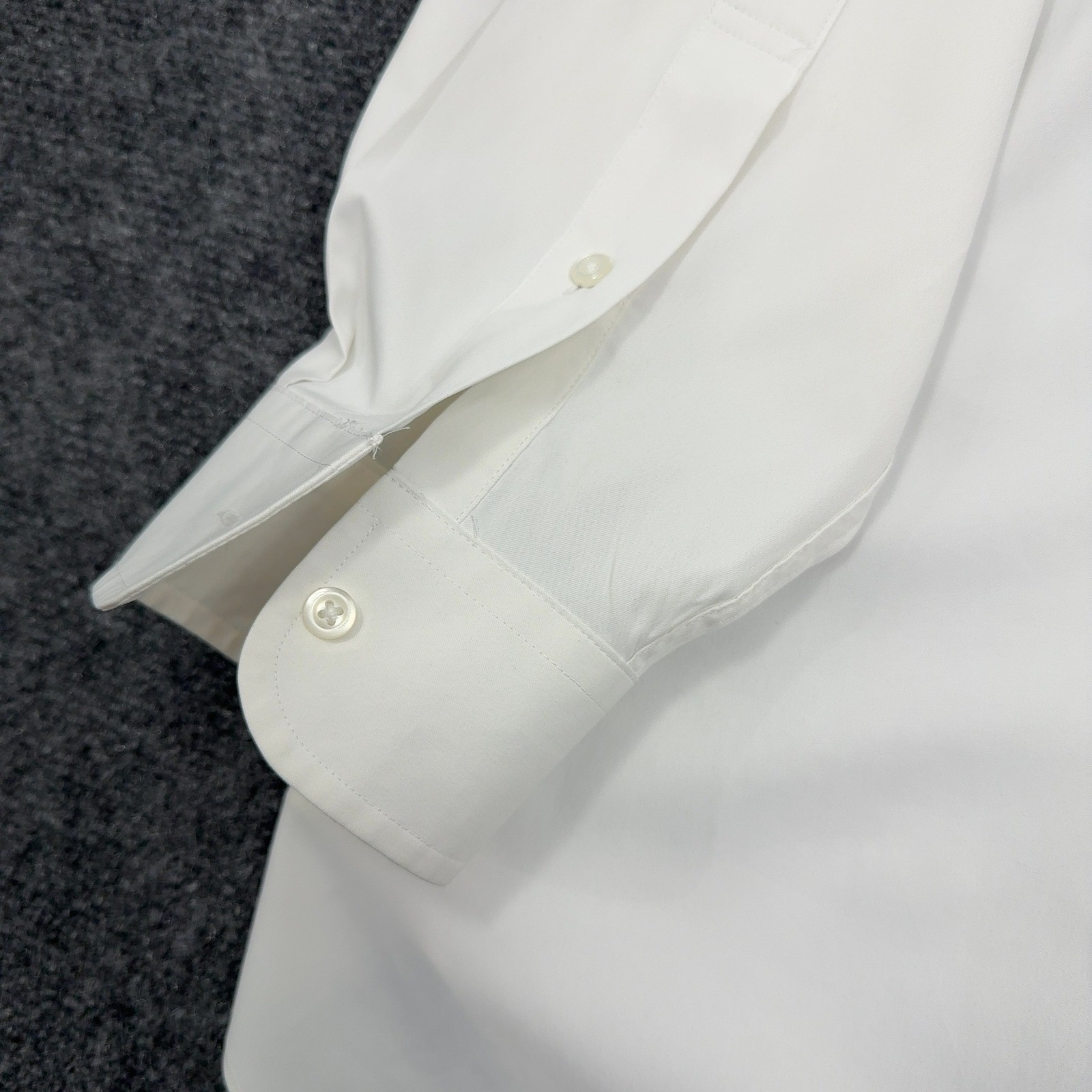 Jos A Bank Button Down Mens 17.5 White Polyester Spandex Tailored Fit Business