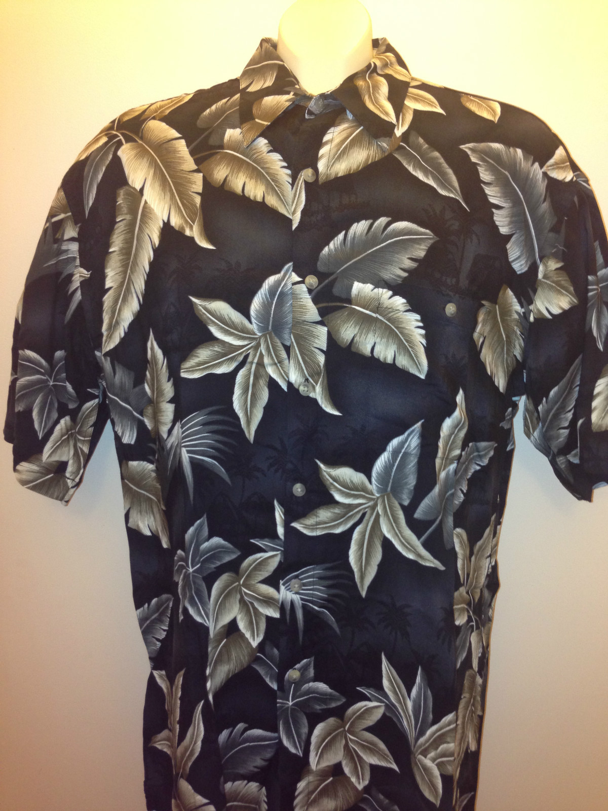 Campia moda mens tropical rayon camp shirt M, varies colors