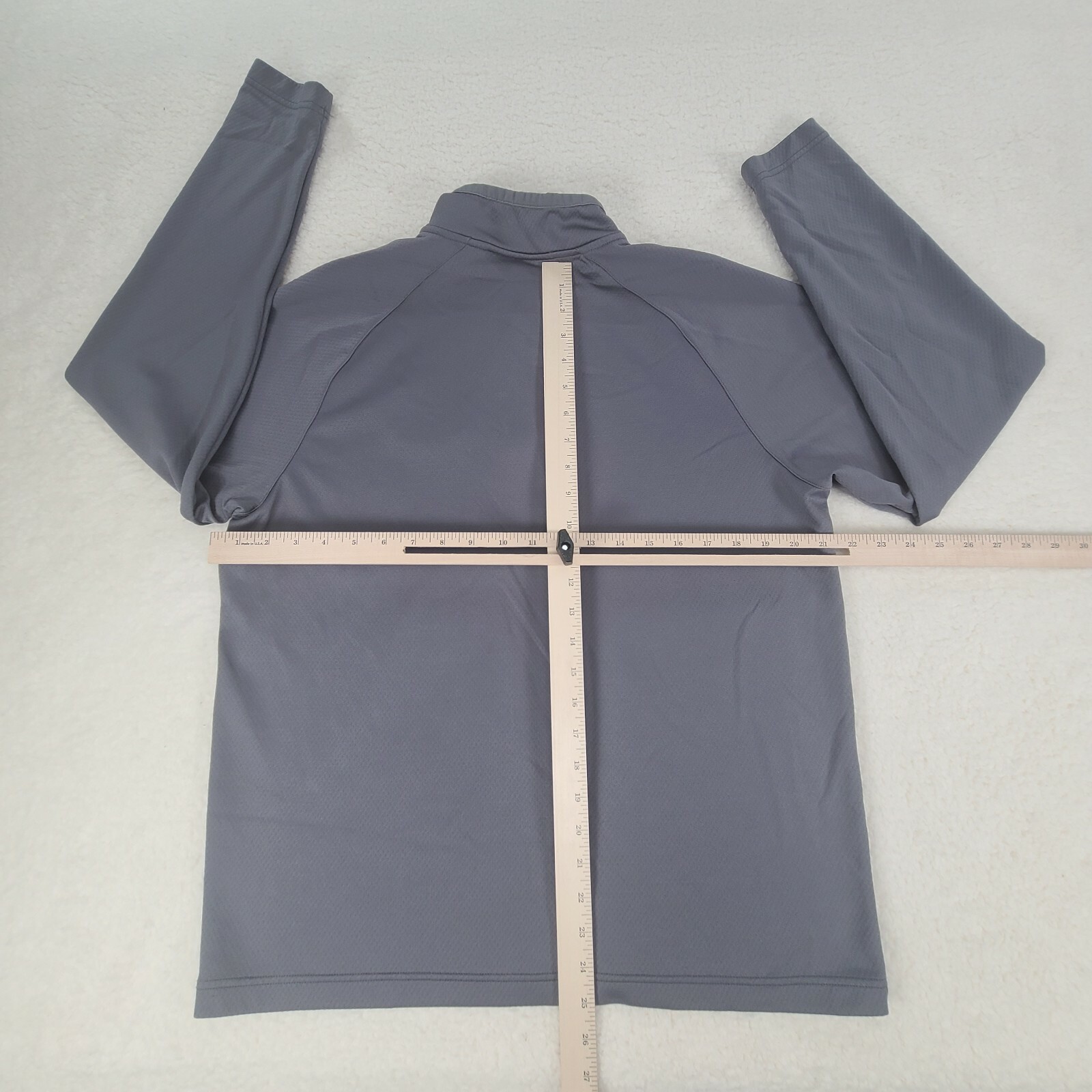 Under Armour Shirt Adult Medium Gray 1/2 Zip Pullover Outdoors Long Sleeve Mens