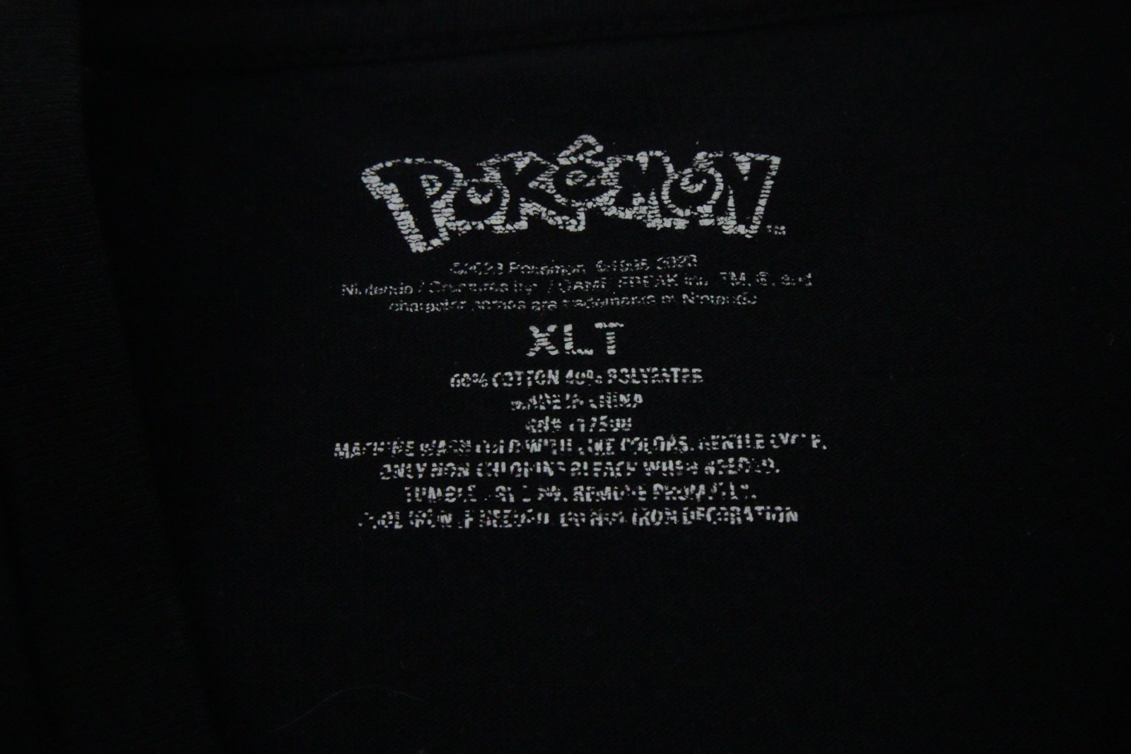 Pokémon Pikachu Squirtle Bulbasaur Charmander Graphic T-Shirt Men’s XL T0408