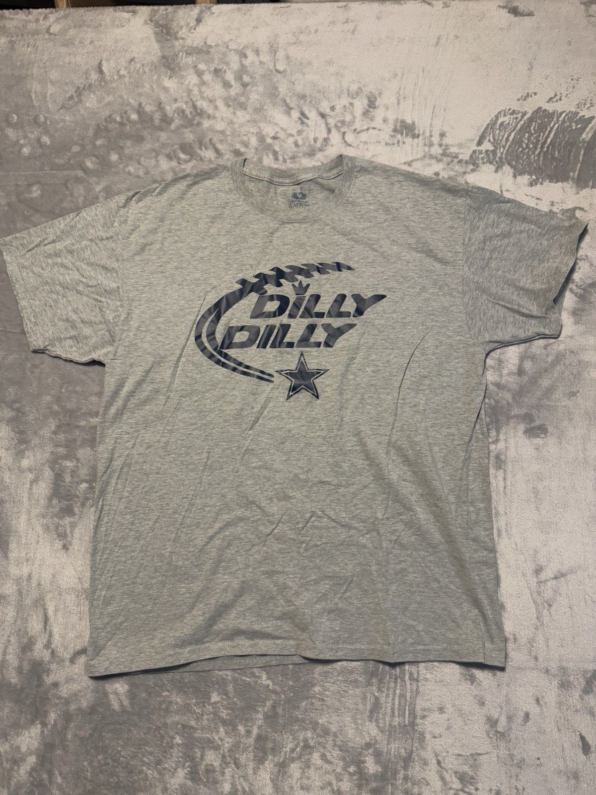 Dallas Cowboys “Dilly Dilly” Bud Light Gray Nfl Men’s Large T-Shirt
