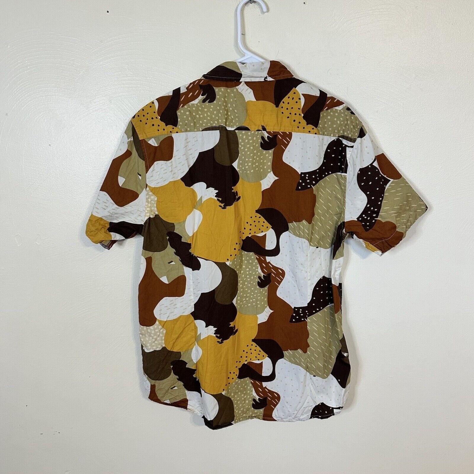 Massive The Brand Mens Retro All Over Print Brown Button Up Shirt Large Cottton