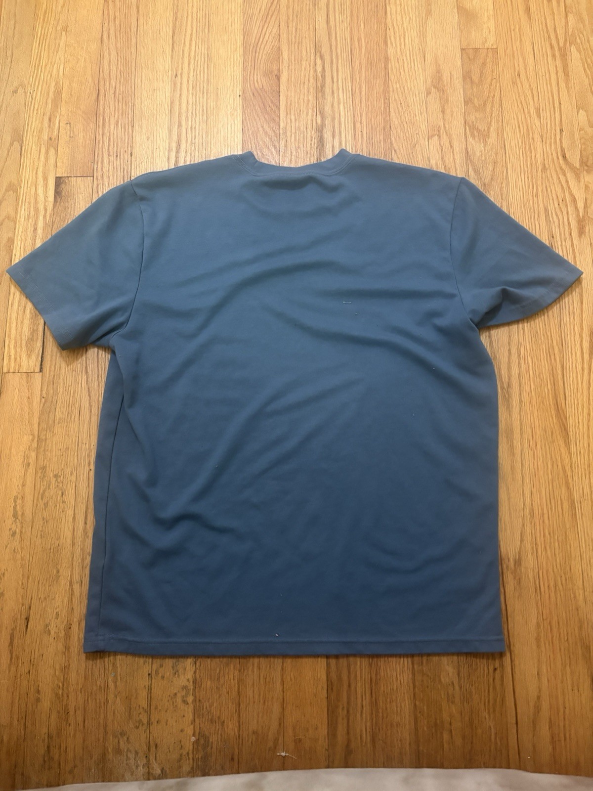 Hollister Cooling Tee Men’s Relaxed Fit Crew Neck Short Sleeve Blue Solid XL