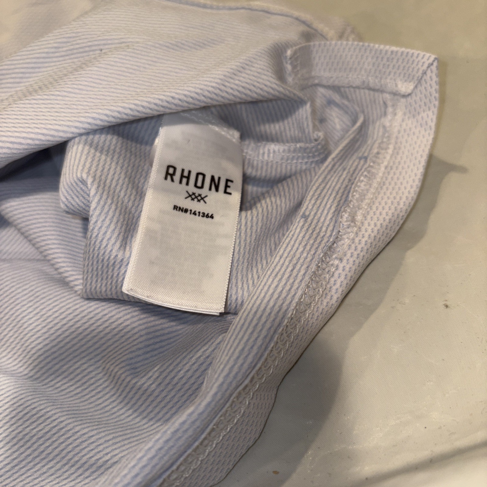 Rhône Italian Fabric Polo Men’s Short Sleeve Size XL – Light Blue