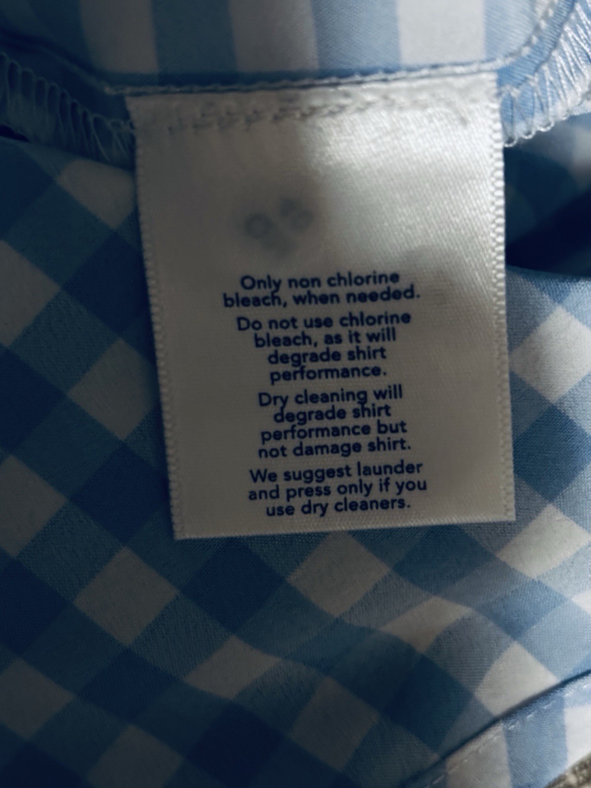 Mizzen + Main Men’s XL Light Blue And White Gingham Performance Fabric Non Iron