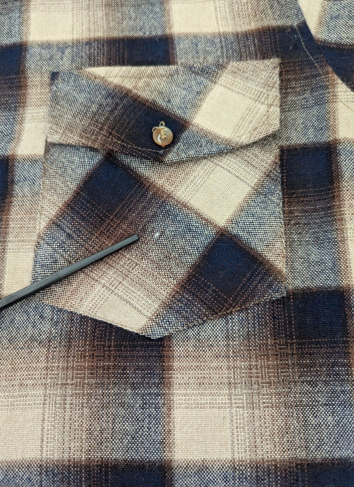 Allen Wickfield flannel shirt XL brown plaid wool blend machine washable