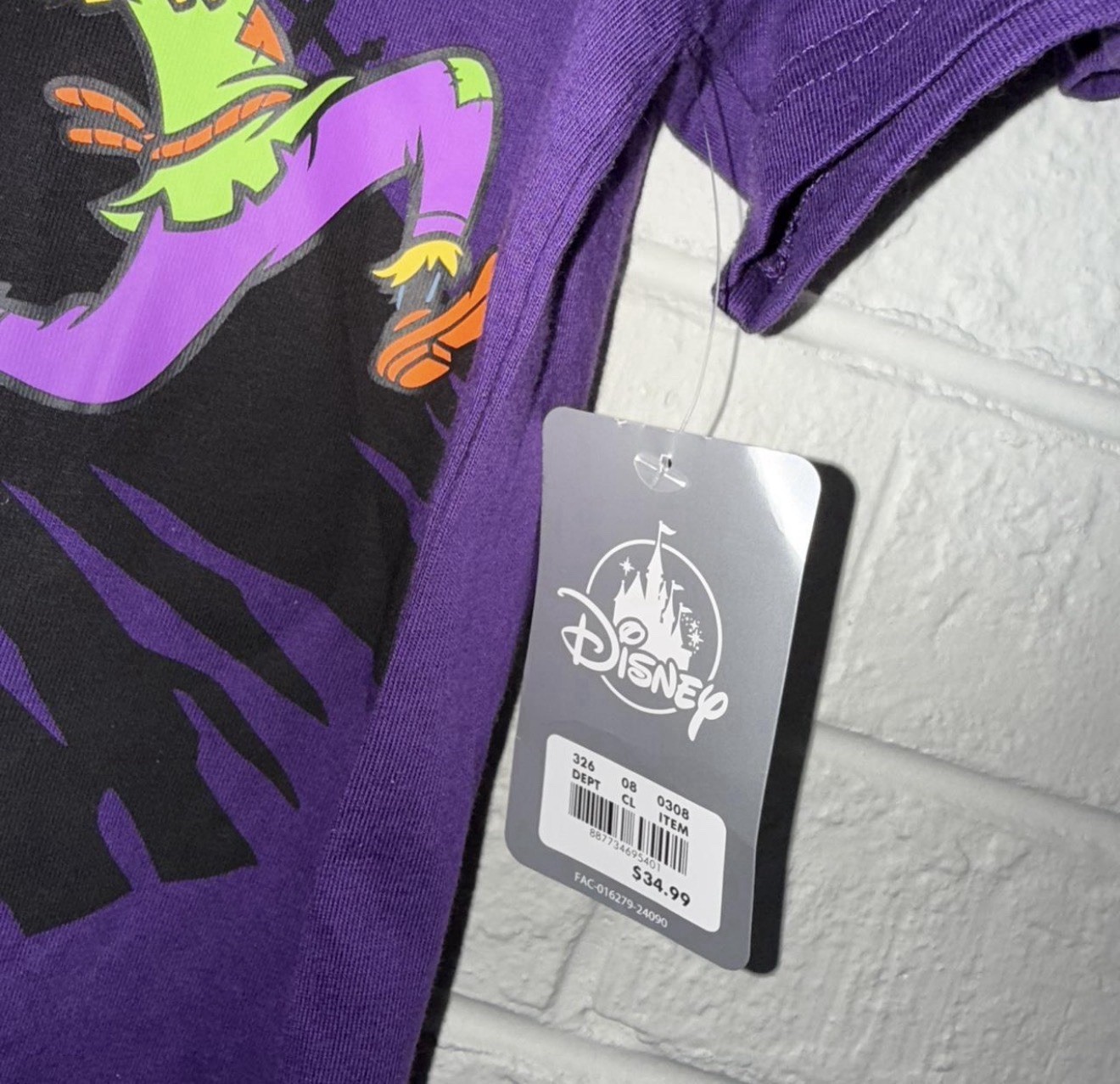 NWT MICKEY MOUSE & FRIENDS Halloween Tie-Dye Short Sleeve Graphic Sz M ✨