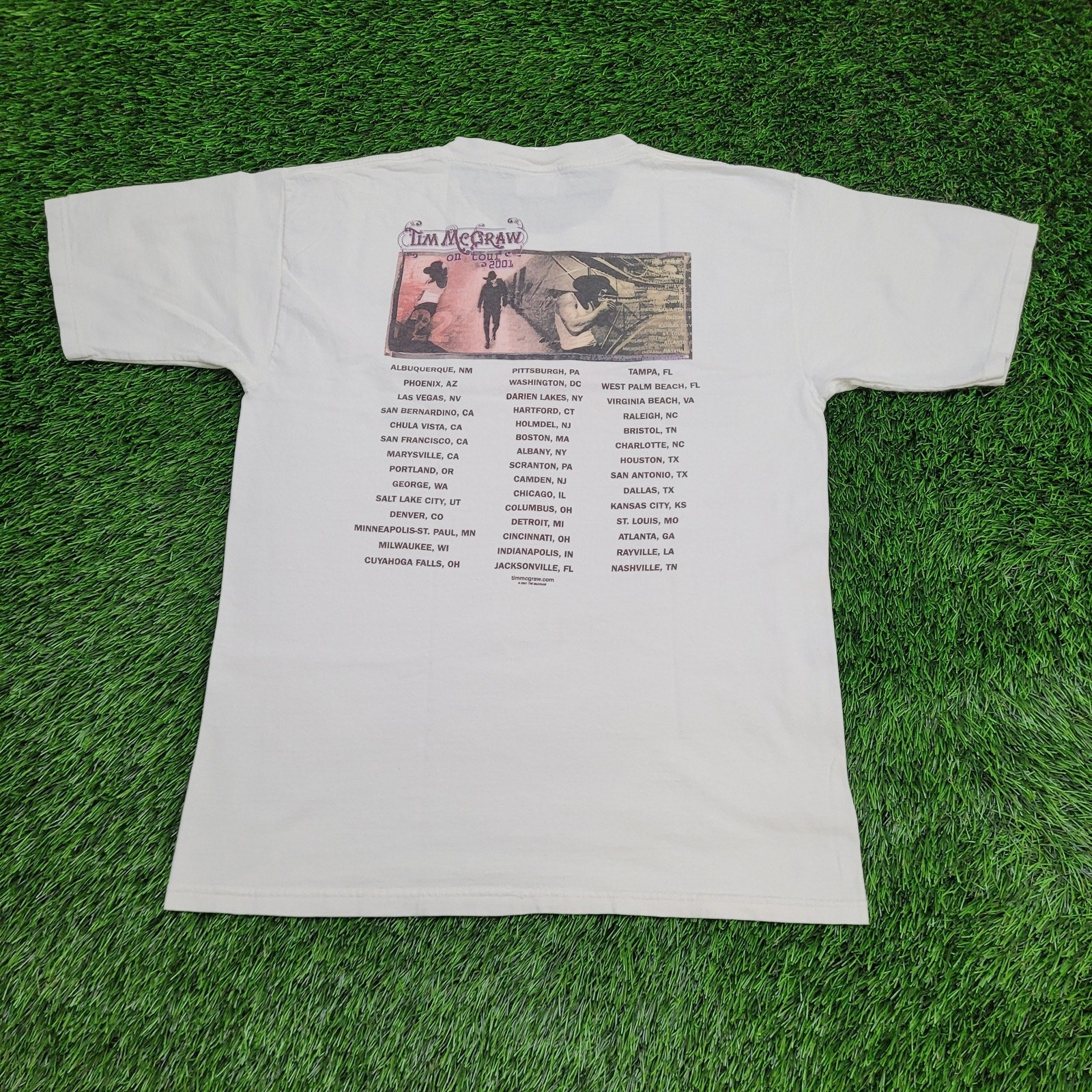 Vintage 2001 Tim-Mcgraw Shirt M/L 21×27 Set-This-Circus-Down