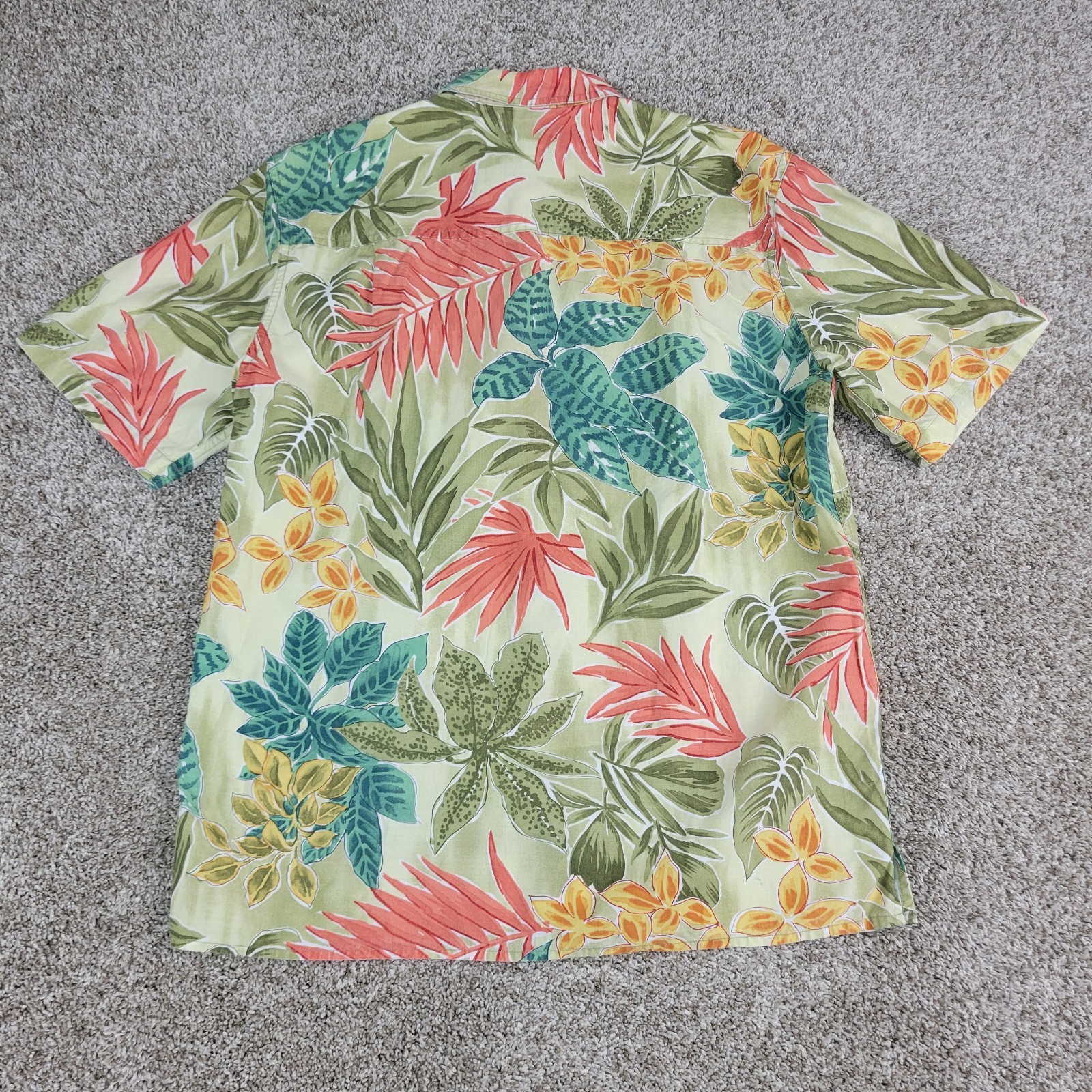 The Territory Ahead Mens Medium Multicolor AOP Floral Button Up Short Sleeve