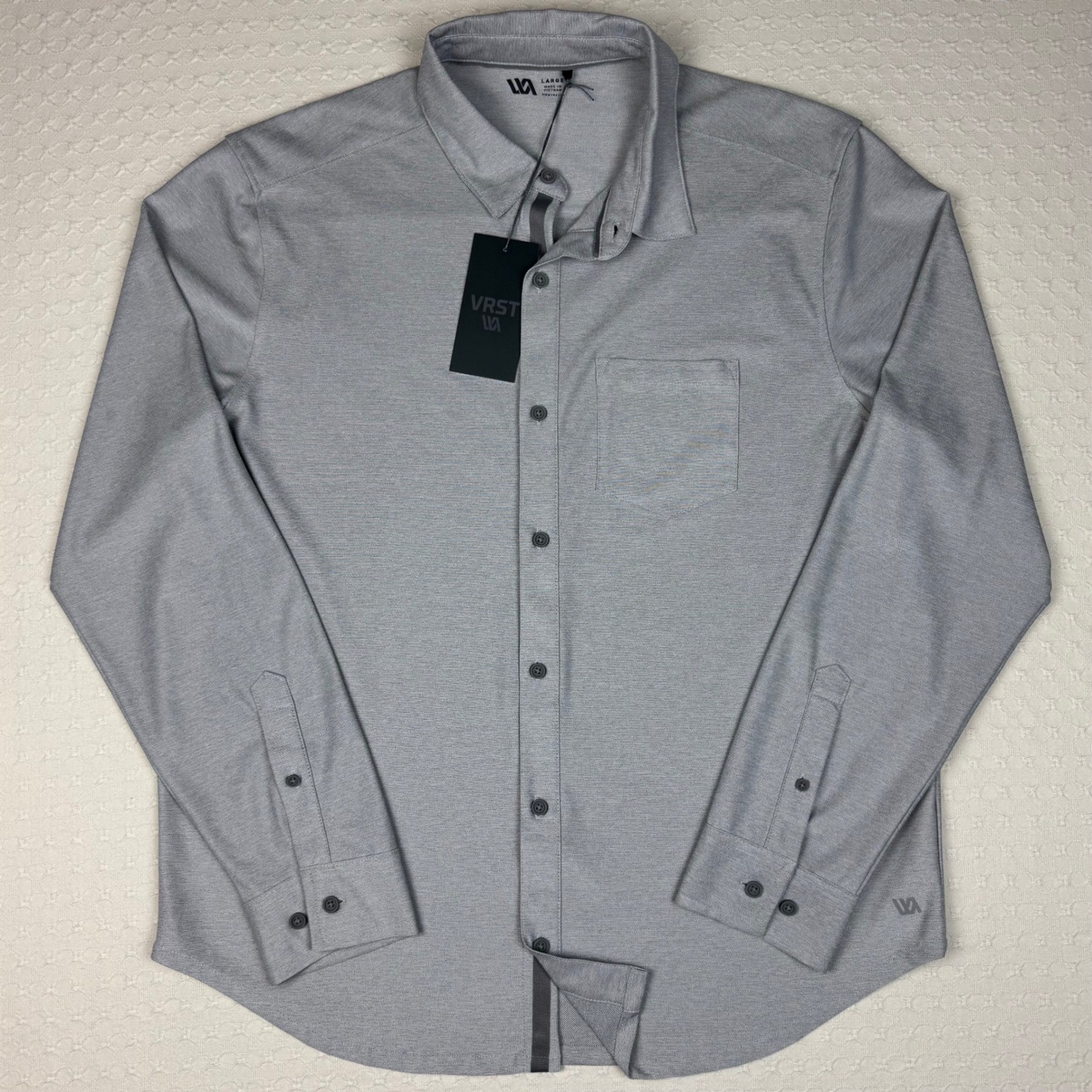 New VRST Button Down Shirt Performance Stretch Mens Large Silver Gray Anti-Odor