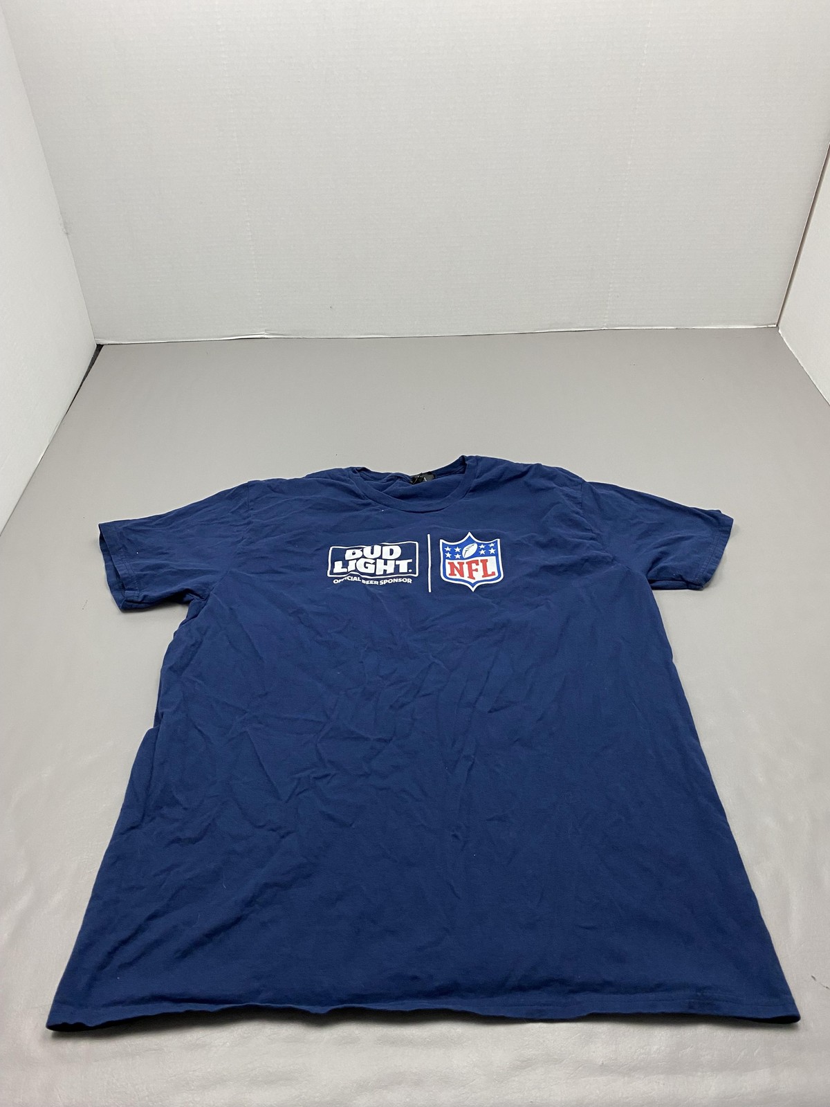 Bud Light Shirt Mens XL Blue NFL Logo Graphic Tee Cotton Jersey Tagless Crewneck