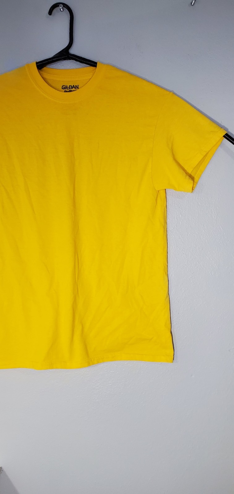 5 Count Yellow Gildan Dryblend T-Shirts. Med 50% Cotton/ Polyester Several Avail