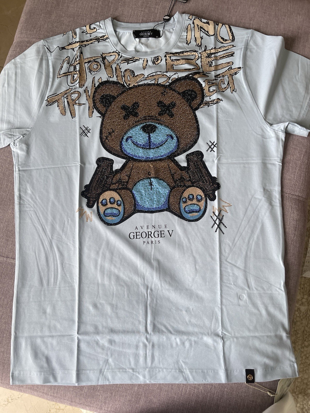 Avenue George V Paris T-Shirt Teddy Bear Rhinestone Men’s Blue fitted Tee