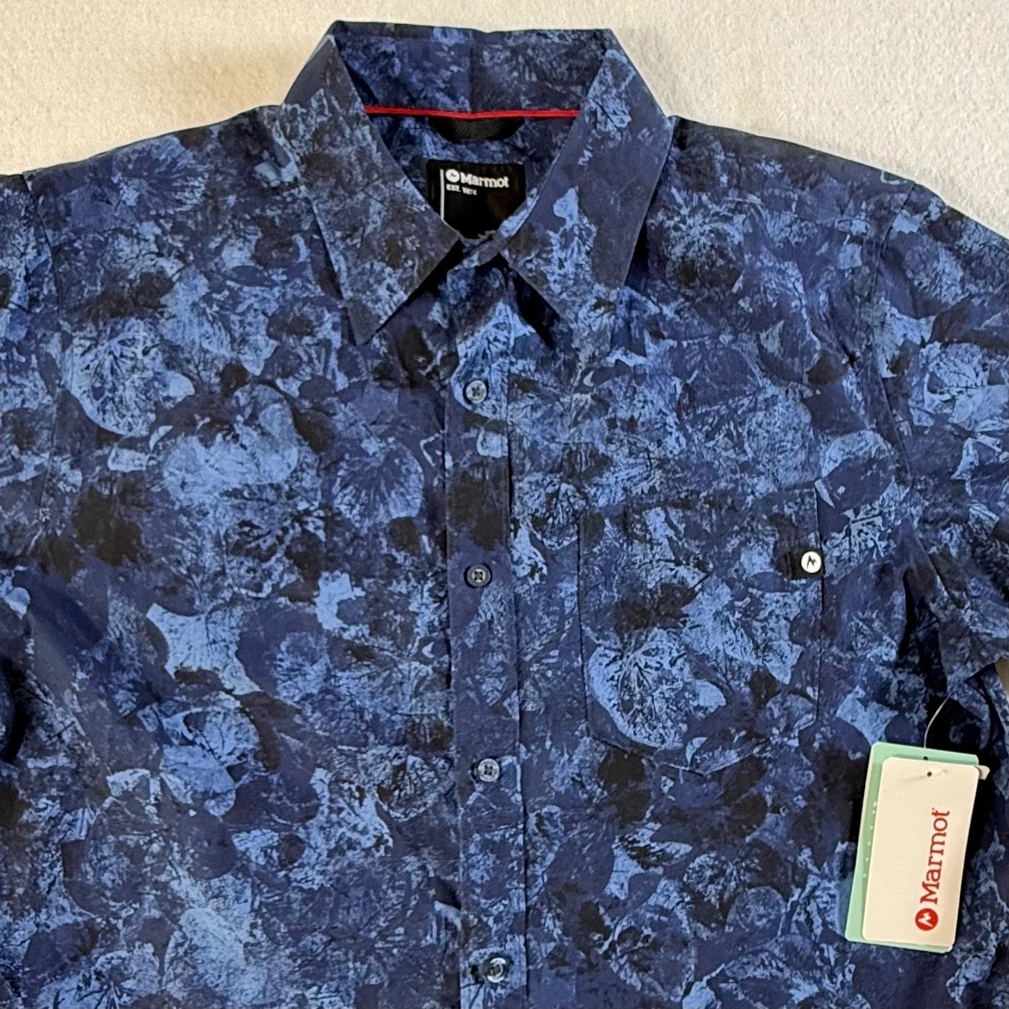 Marmot Bennett Peak SS Button Down Mens Medium Wicking Leaf Blue Performance NEW