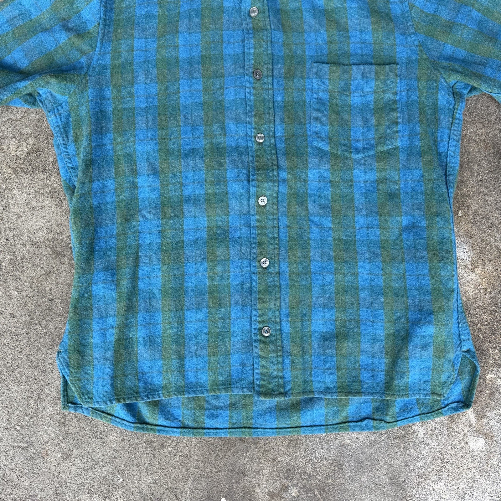 Pendleton 60s Wool Shadow Plaid Short Sleeve Flannel Shirt Men’s Size Medium