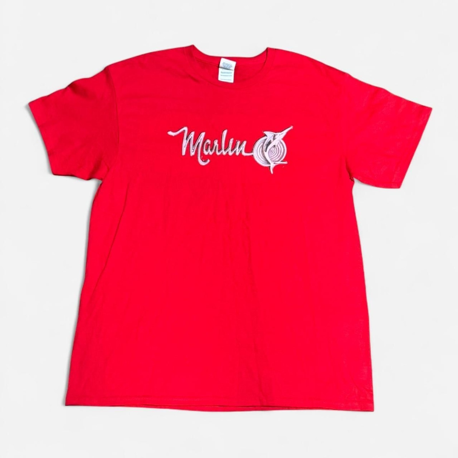 Delta pro weight red marlin large size (width 21in, length 28in) graphic T shirt