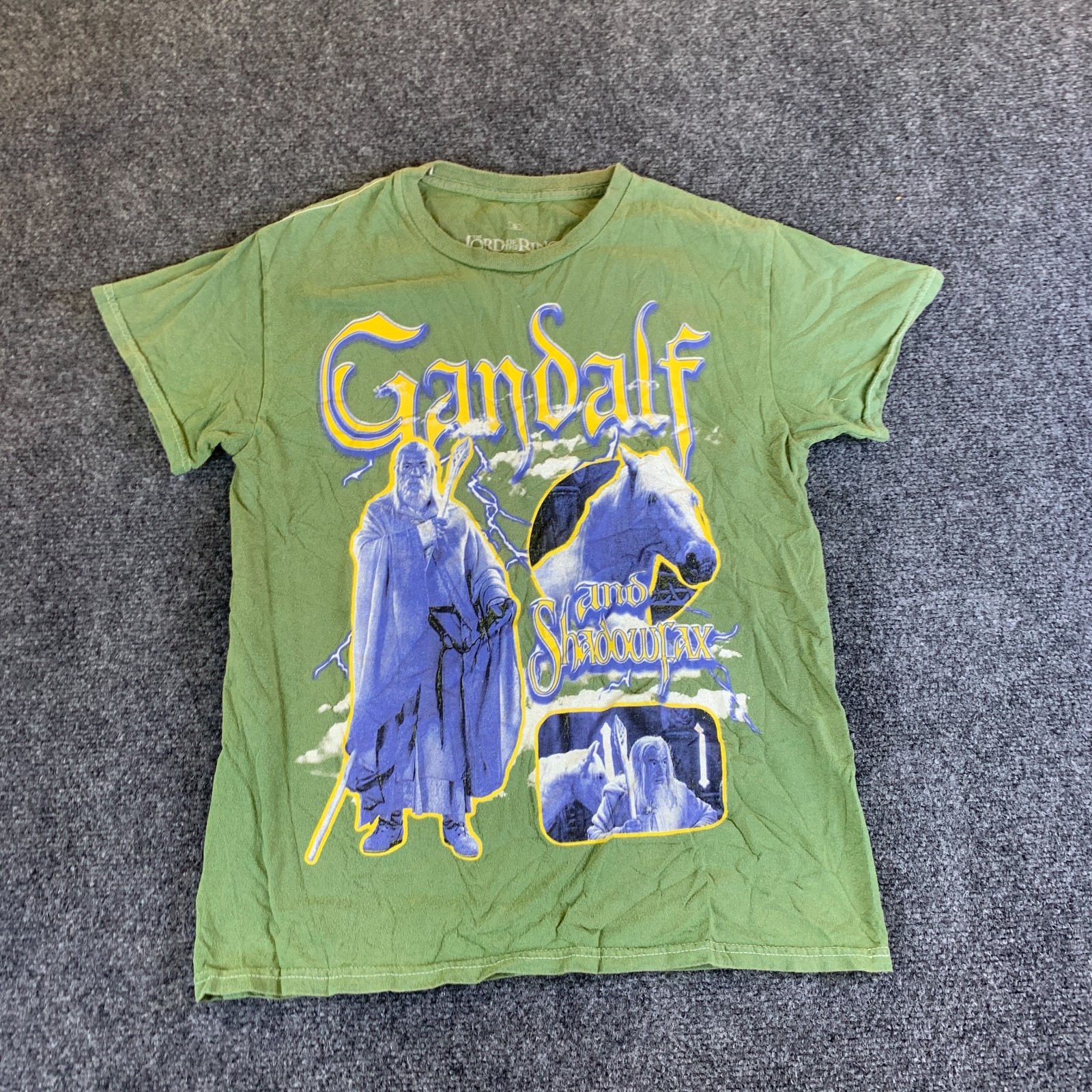 The Lord Of The Rings Gandalf And Shadowfax T-Shirt Mens Small Green Graphic