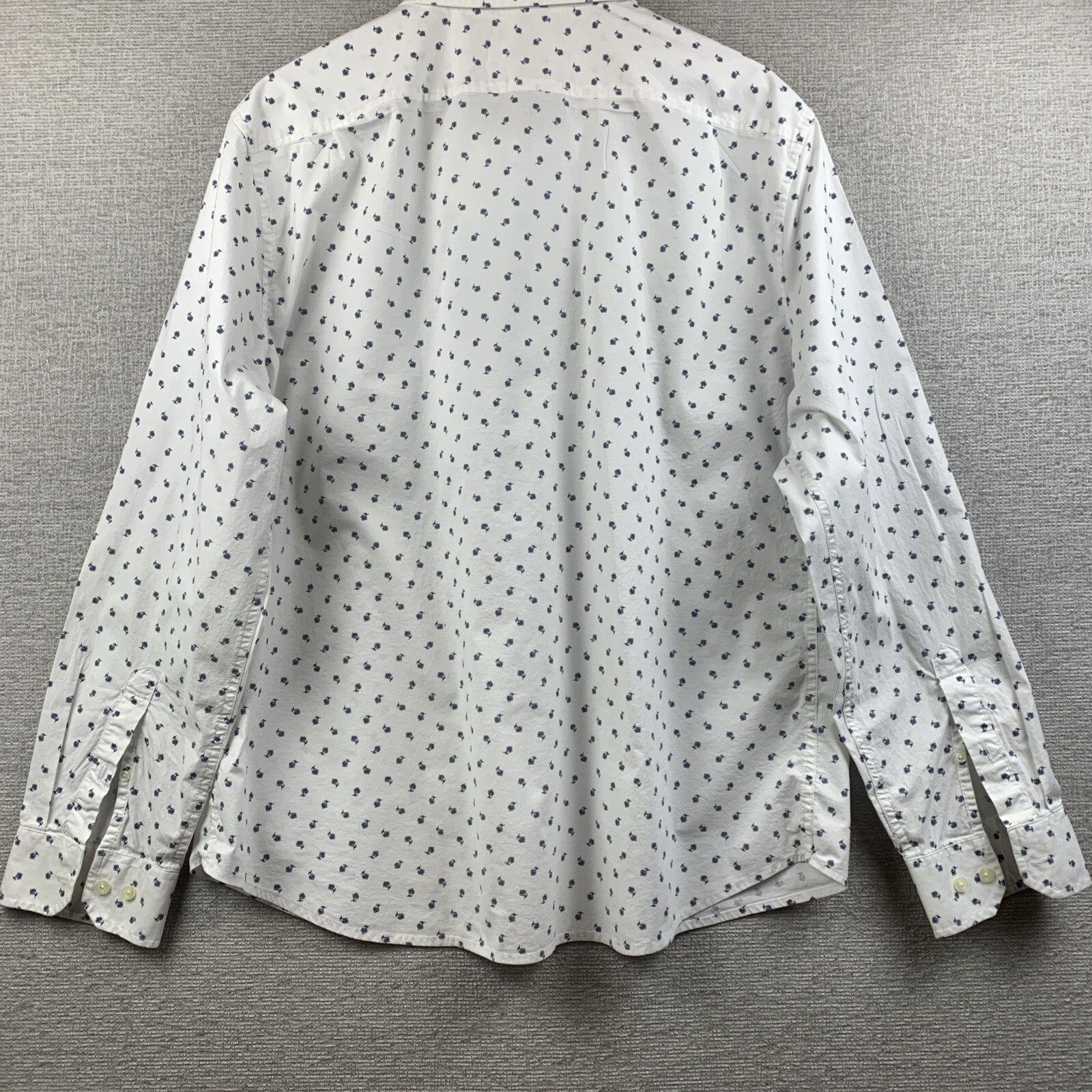 GOODFELLOW Button Down Shirt Men’s Sz Extra Extra Large White Black Flower Print