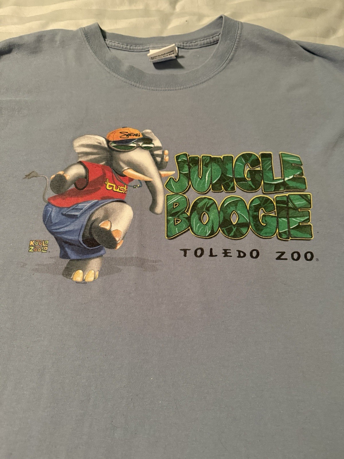 Jungle Boogie Toledo Zoo Safari Elephant Tusk T Shirt Size Large