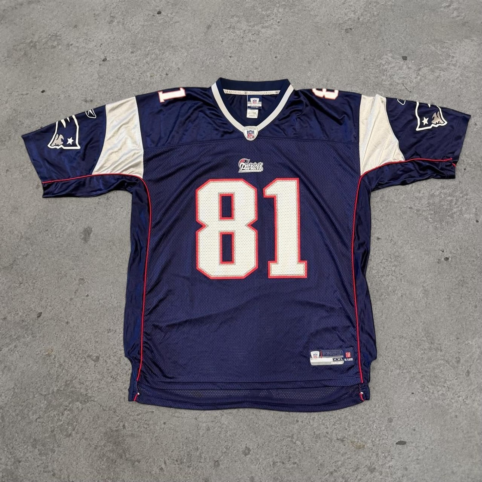 Y2K NFL New England Patriots 81 Randy Moss Jersey Size XXL